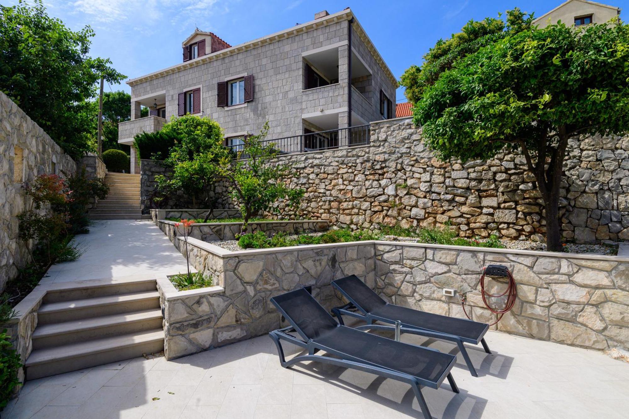Apartments Kralj Ana Кавтат Екстериор снимка