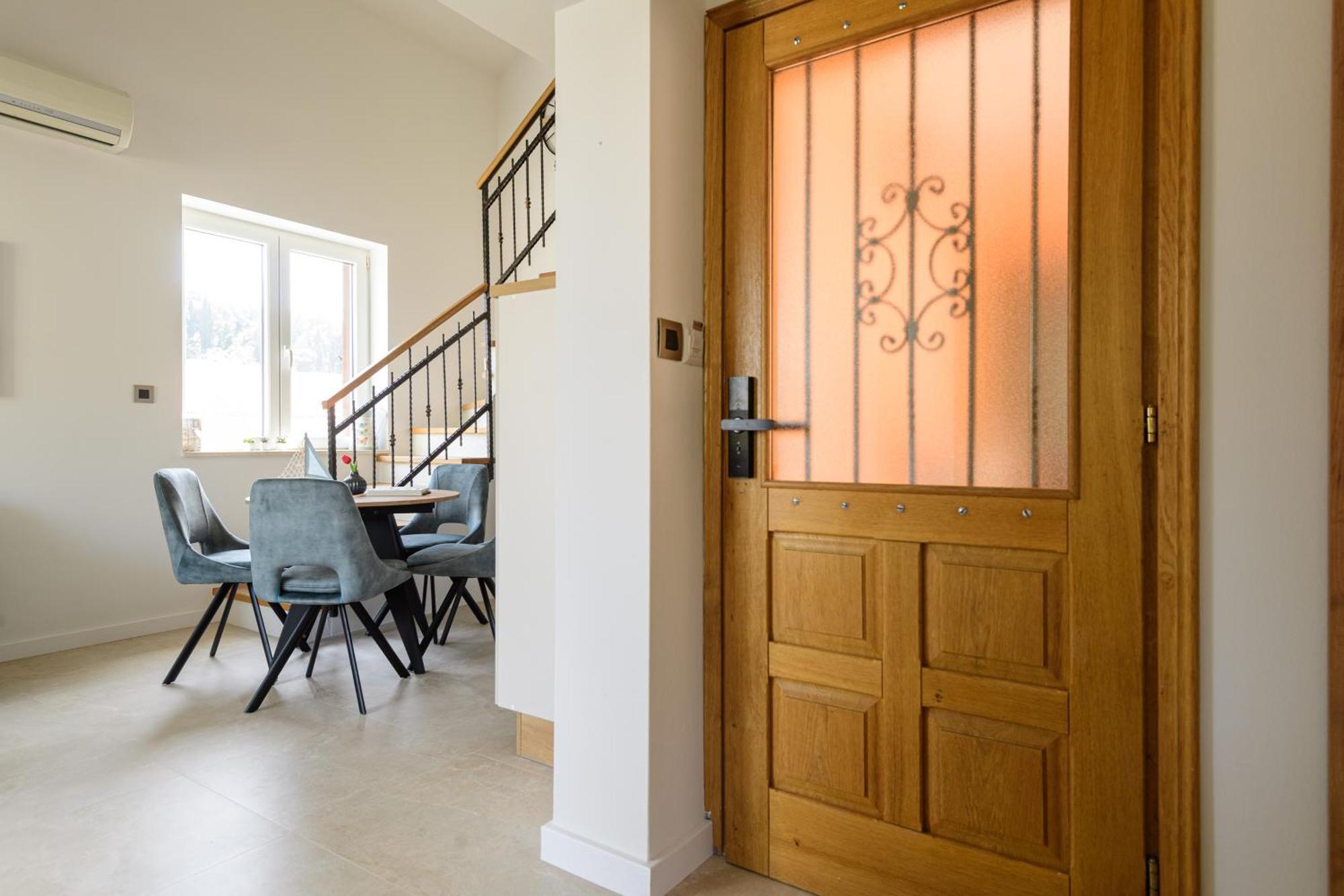 Apartments Kralj Ana Кавтат Екстериор снимка